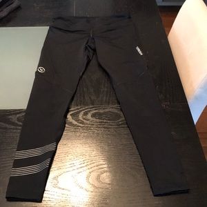 Women’s virus pants size small